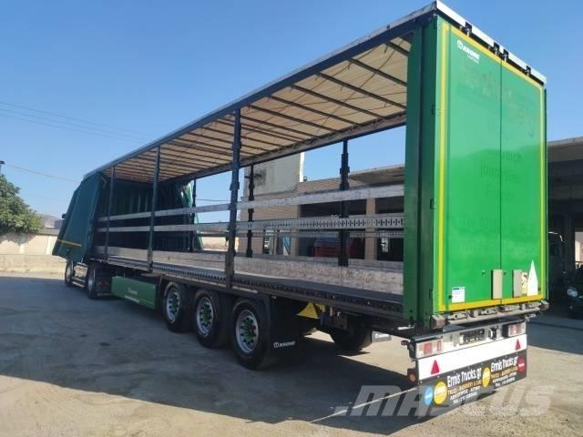 Krone SD 篷布半拖車