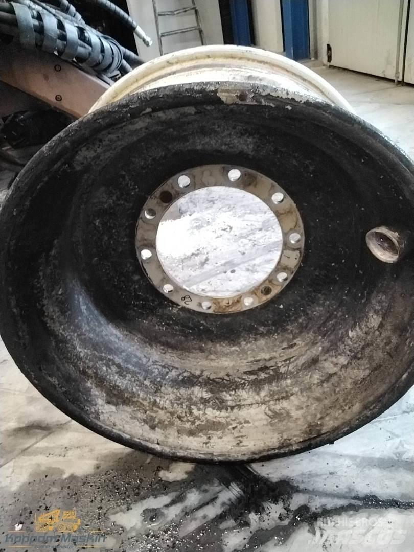 Sampo Hr46x 15x28 輪胎、車輪和輪圈