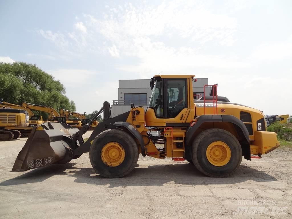 Volvo L 120 H 輪胎式裝載機