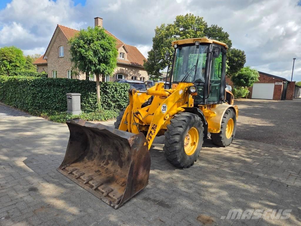 JCB 407B Super 多功能裝載機