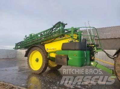 John Deere M952 牽引式噴霧機