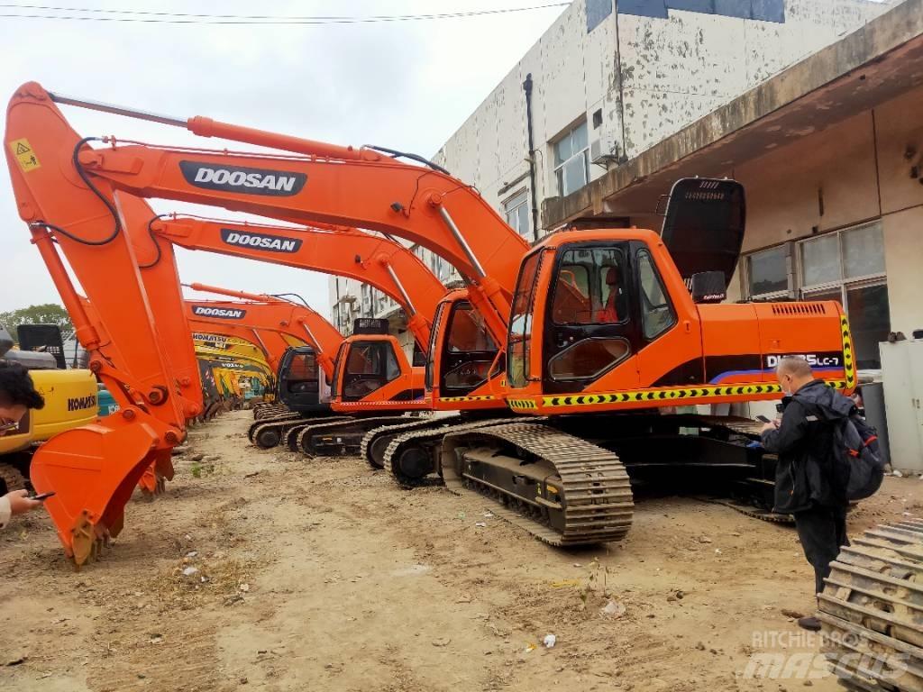 Doosan DH225LC-7 履帶式 挖土機/掘鑿機/挖掘機
