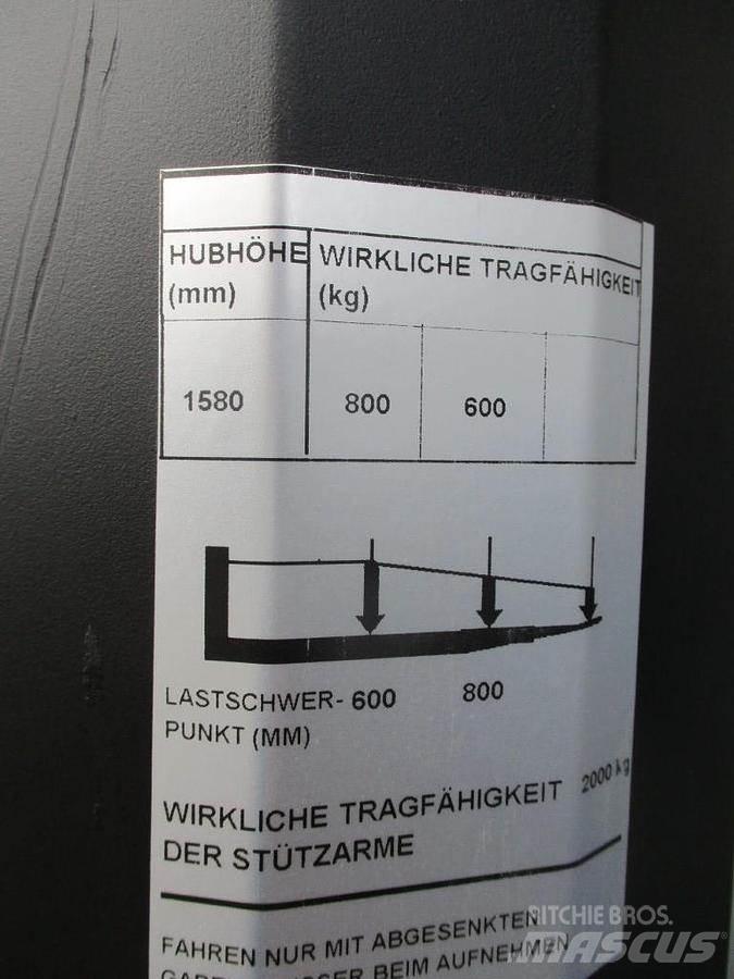 BT SWE 080L 行走控制式堆積機