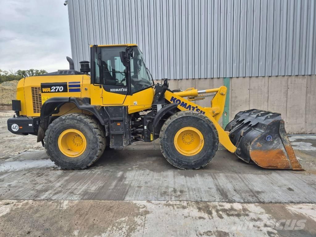 Komatsu WA 270-8 輪胎式裝載機