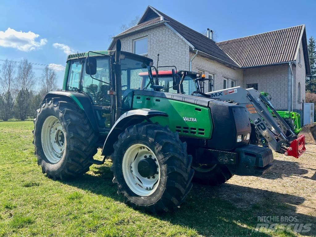 Valtra 8450 曳引機