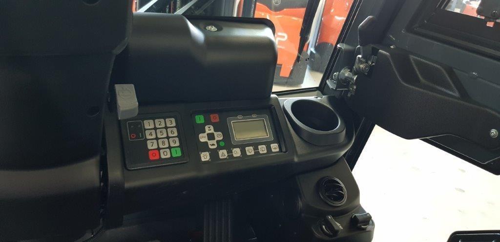 Toyota 8FBM20T 電動堆高機