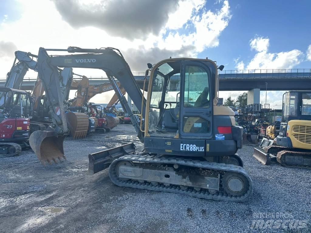 Volvo ECR 88 中型挖土機/掘鑿機/挖掘機 7t-12t
