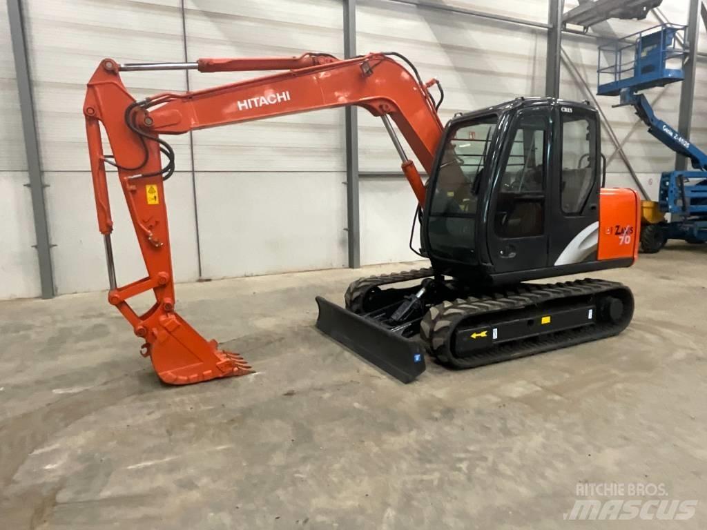 Hitachi ZX 70 中型挖土機/掘鑿機/挖掘機 7t-12t
