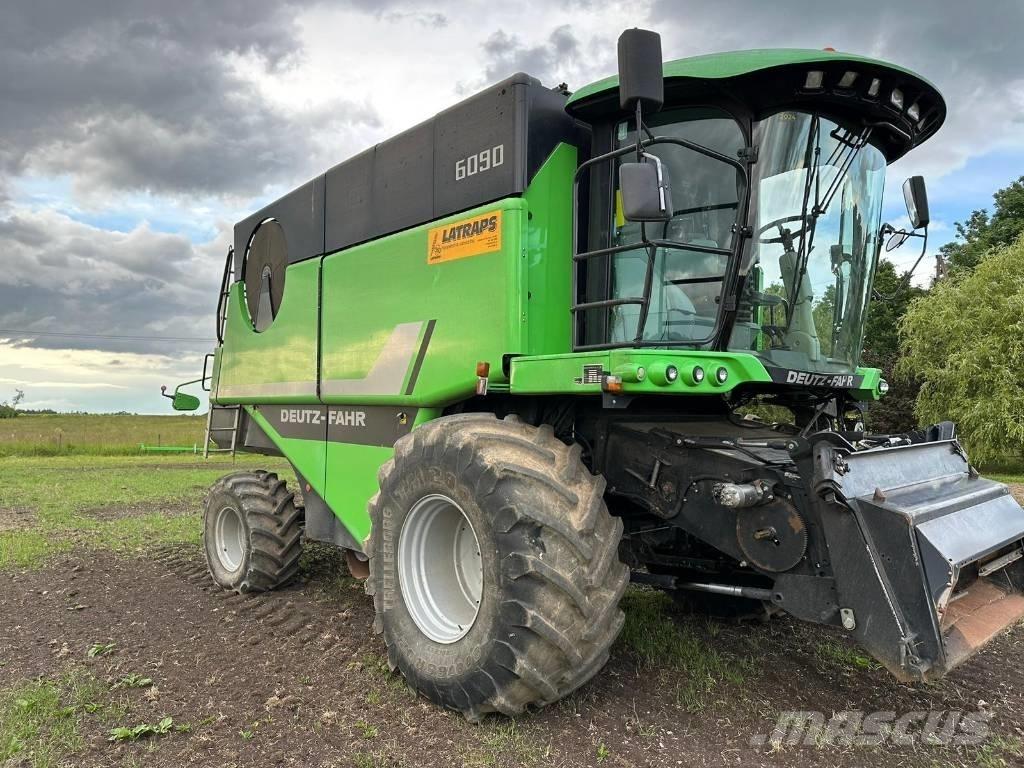 Deutz-Fahr 6090 HTS 聯合收穫機