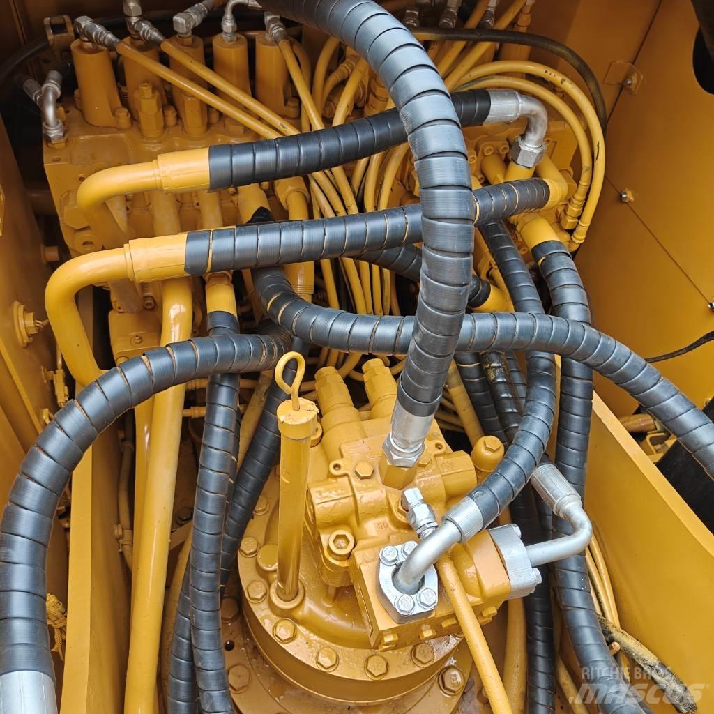 CAT 320D2 履帶式 挖土機/掘鑿機/挖掘機