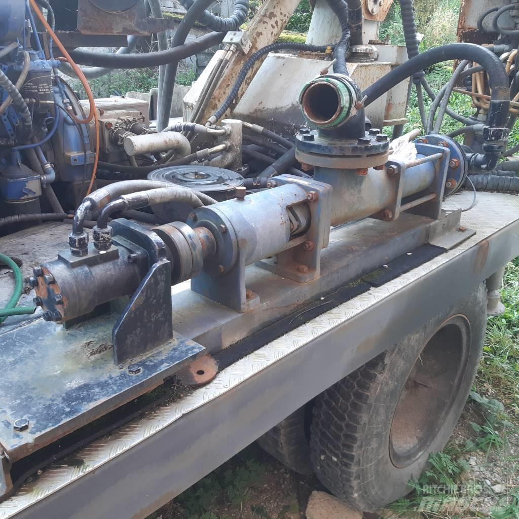  vrtalni stroj ab 輕型鑽孔機