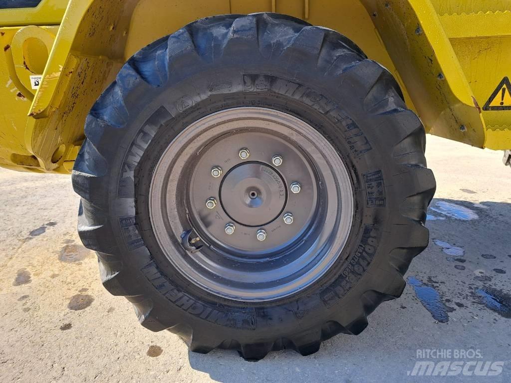 Volvo L 35 G 滑移轉向裝載機
