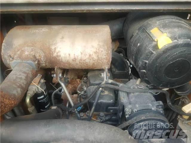 CASE 440H 滑移轉向裝載機