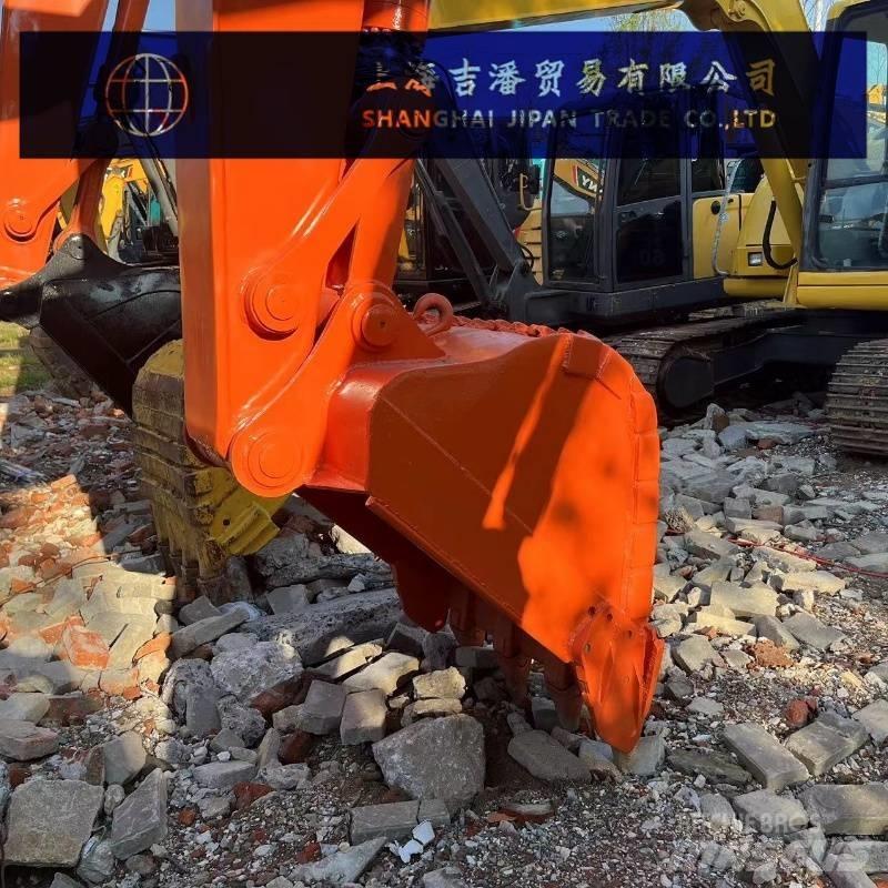 Hitachi ZX 135 履帶式 挖土機/掘鑿機/挖掘機