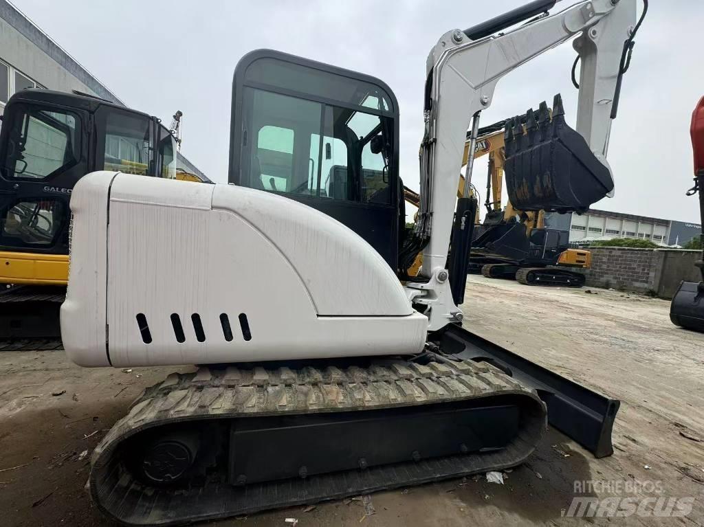 Bobcat 337 小型挖土機/掘鑿機<7t(小型挖掘機)