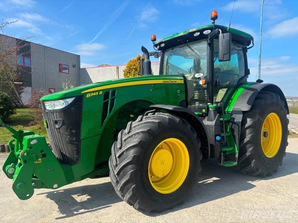 John Deere 8345 R 曳引機
