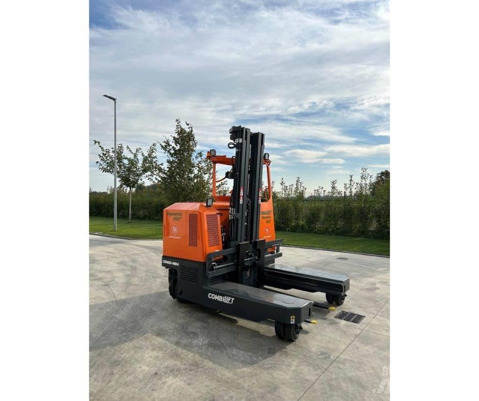 Combilift MR4 四向前伸式堆高機(叉車)