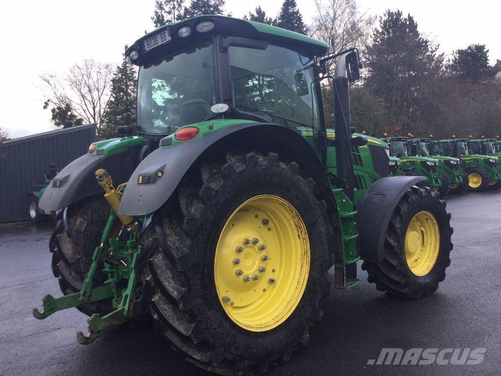 John Deere 6210R 曳引機
