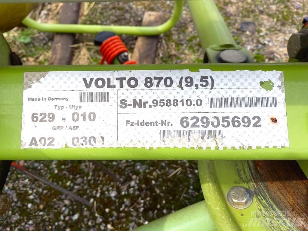 CLAAS Volto 870 耙與翻草機