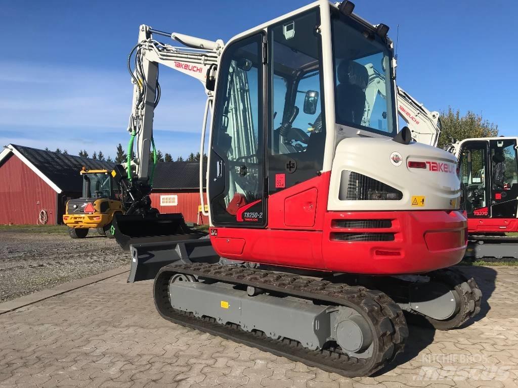 Takeuchi TB250-2 小型挖土機/掘鑿機<7t(小型挖掘機)