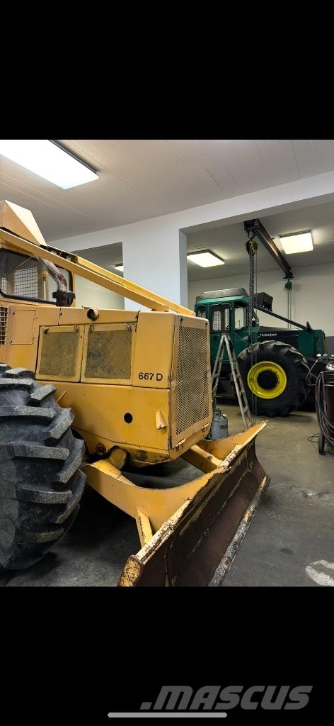 Timberjack 450B 林業用曳引機