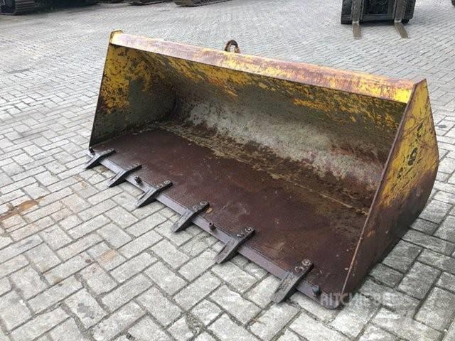 Manitou Tanden bak 鏟斗