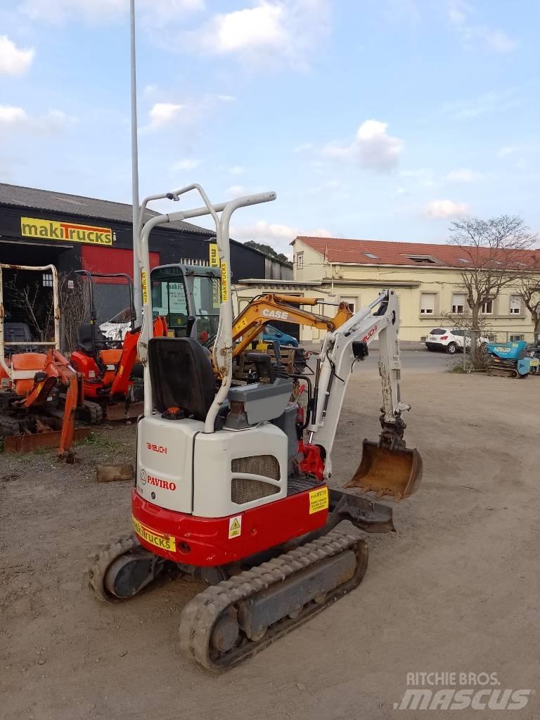 Takeuchi TB210R 小型挖土機/掘鑿機<7t(小型挖掘機)