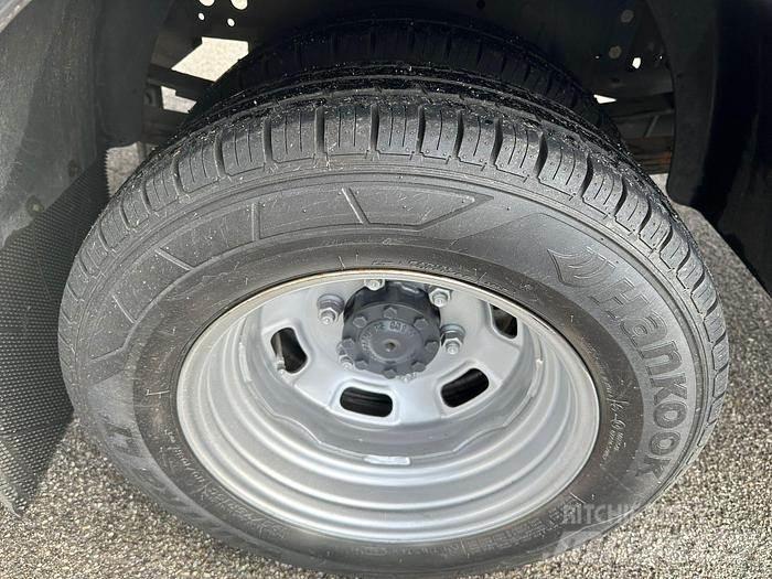 Iveco 35C14 其他