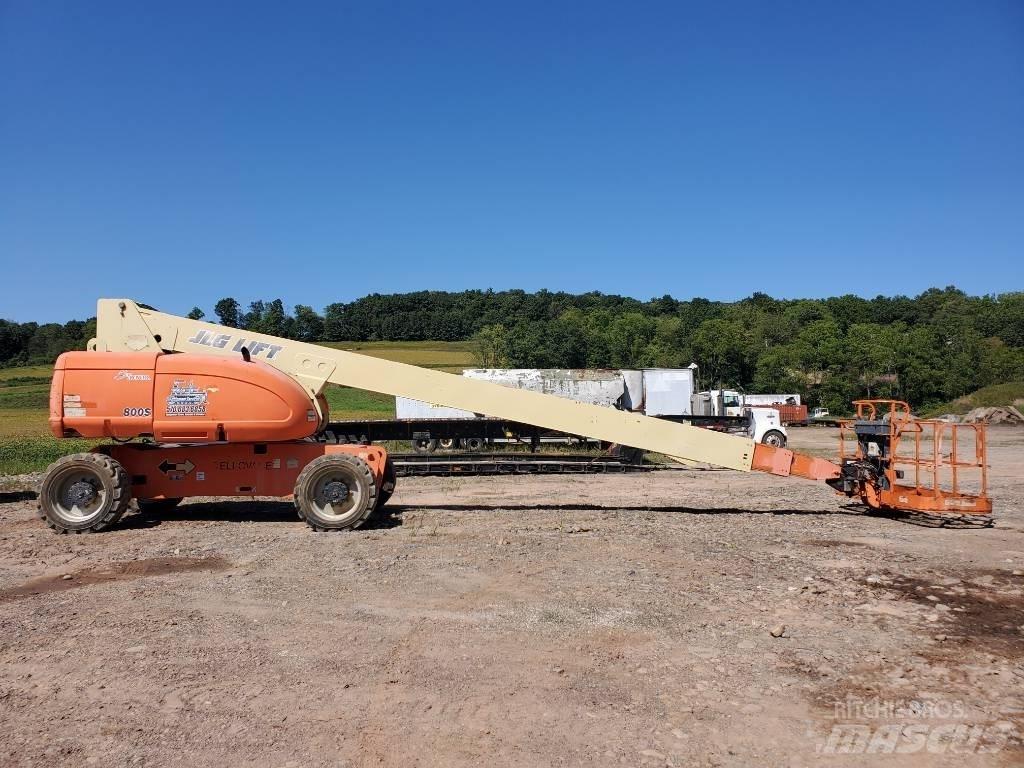 JLG 800 S 越野車