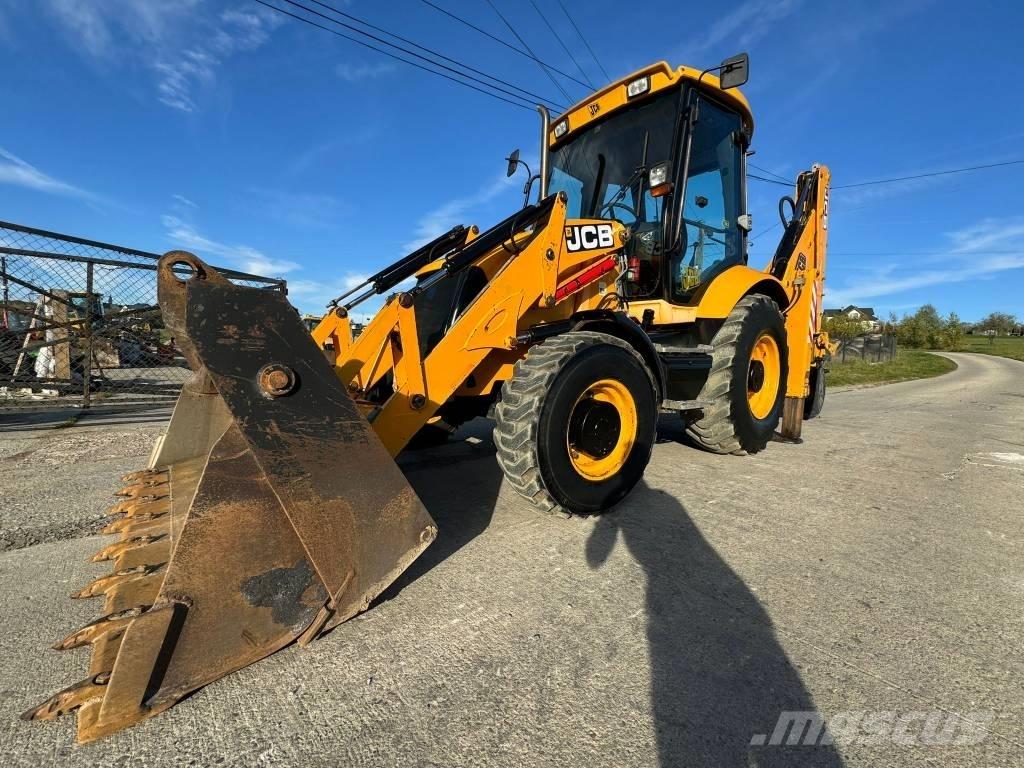 JCB 3CX 反鏟裝載機