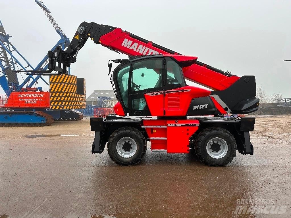 Manitou MRT 1845 伸縮臂操作車
