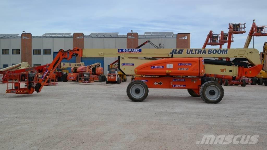JLG 1250AJP 曲臂高空作業車