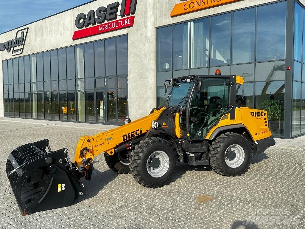 Dieci Agri Pivot T60 農業用伸縮臂裝載機
