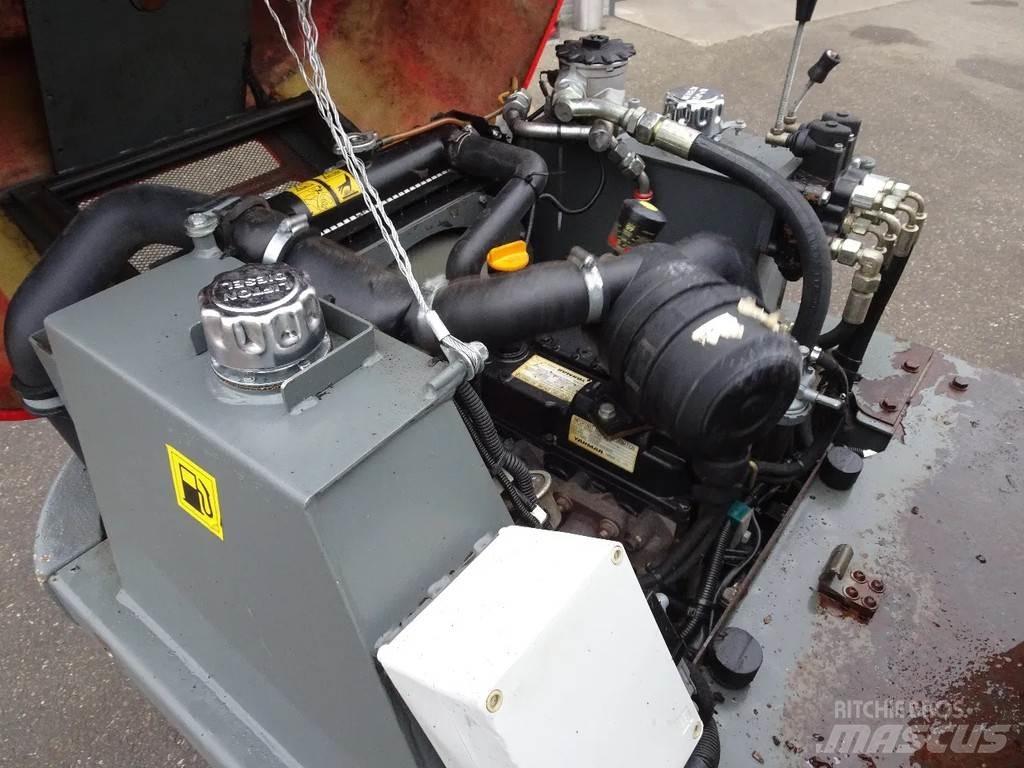 Neuson 1001 側卸礦車