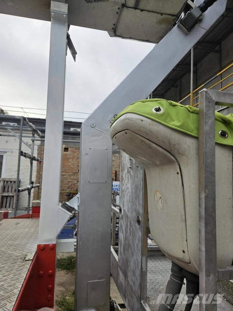 Bison TKA26 卡車裝載高空作業車