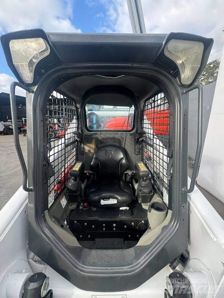 Bobcat T 740 滑移轉向裝載機