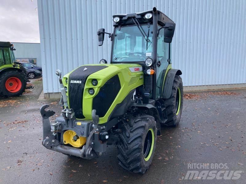 CLAAS NEXOS 240 S 曳引機