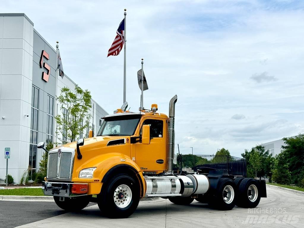 Kenworth T880 曳引機組件