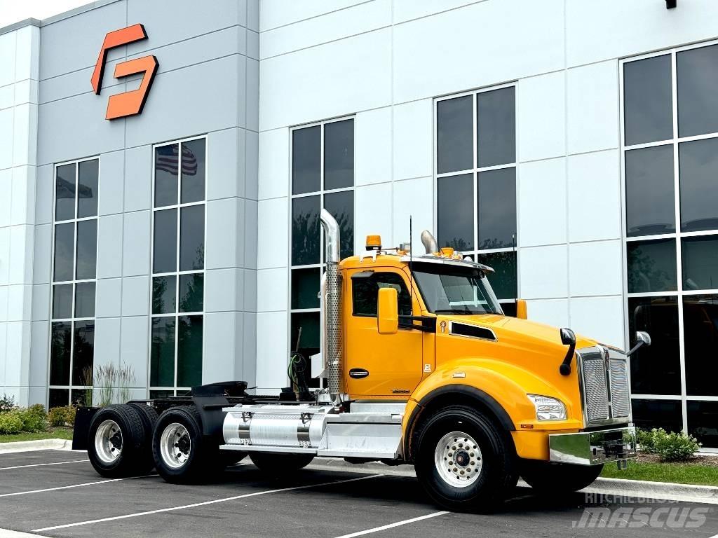 Kenworth T880 曳引機組件