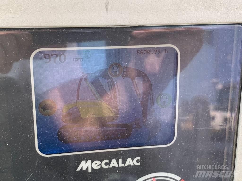 Mecalac 8 M CR 中型挖土機/掘鑿機/挖掘機 7t-12t