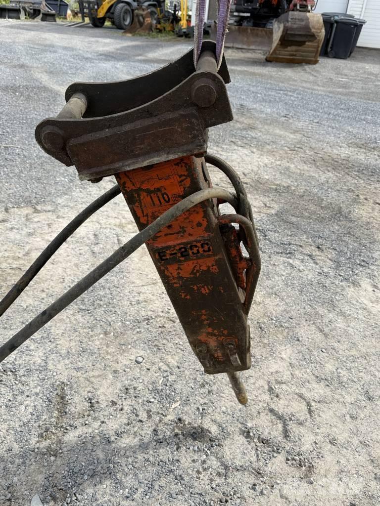 NPK E 200 ( S40 ) 鐵鎚/碎石機