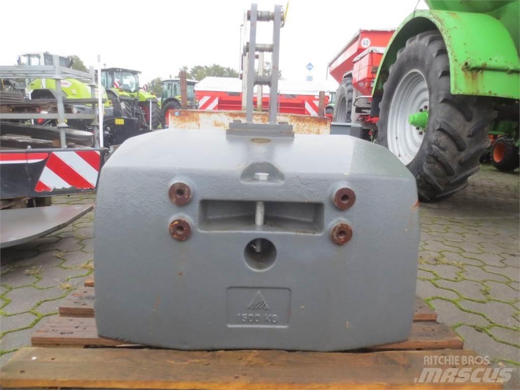 Agri CON 1500KG 草捆拖車