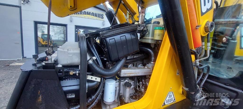 JCB 3 CX 反鏟裝載機
