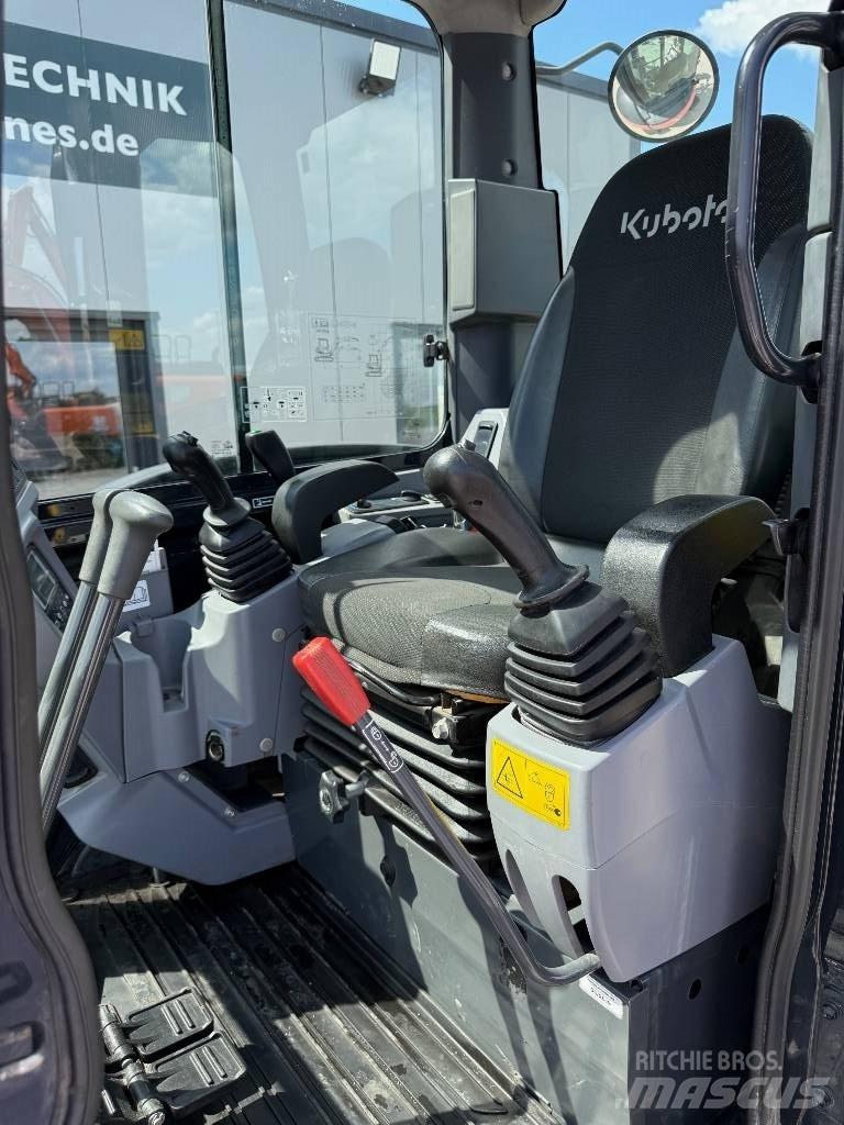 Kubota U 48-4 小型挖土機/掘鑿機<7t(小型挖掘機)