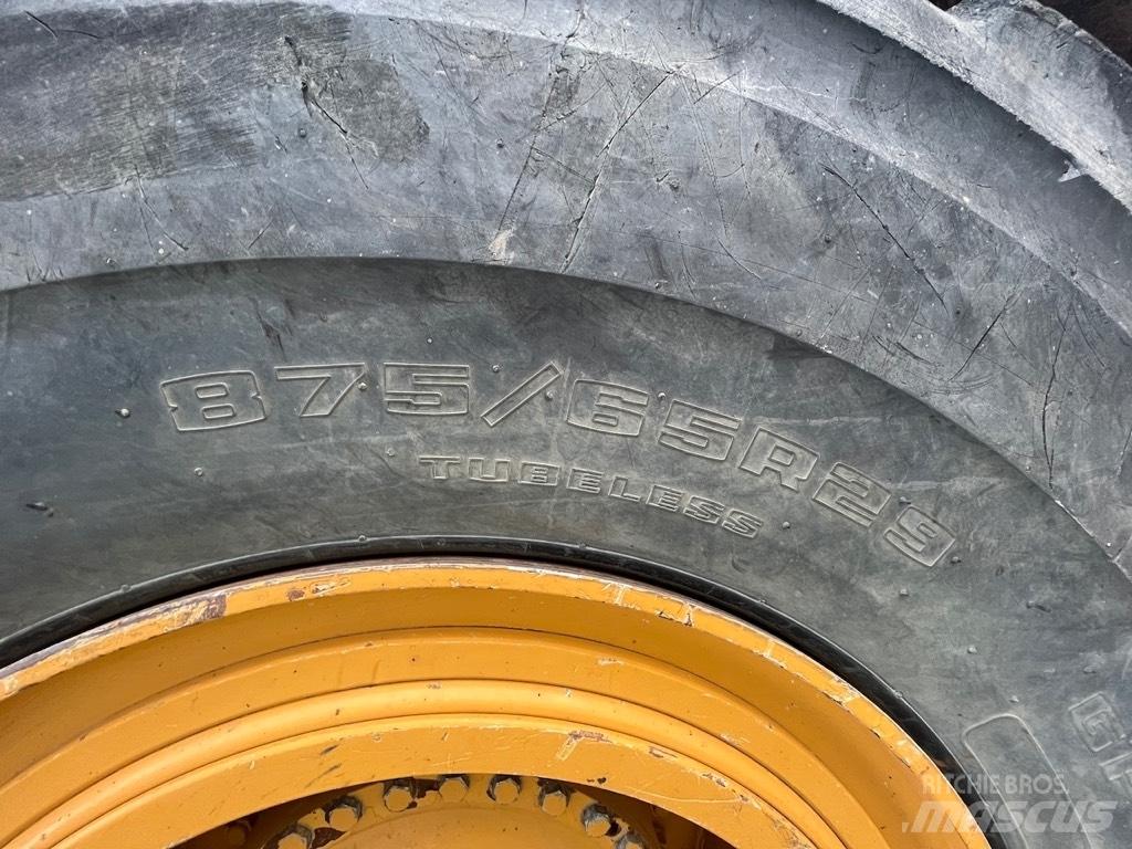 Bell B50E 鉸接式起吊車