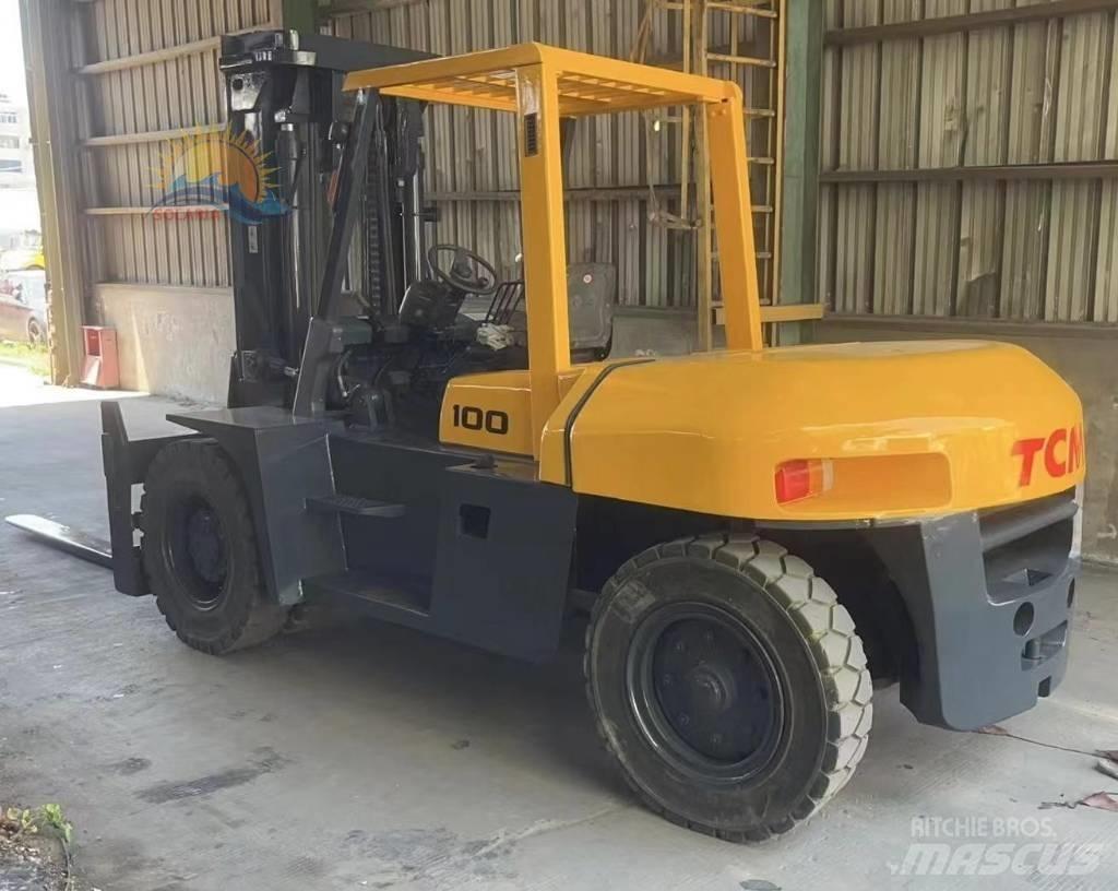 TCM FD 100 柴油卡車