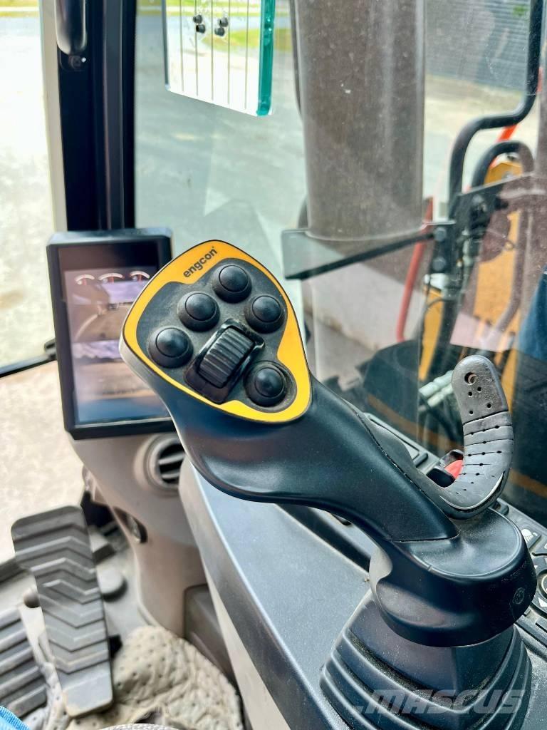 Volvo ECR 235 E 履帶式 挖土機/掘鑿機/挖掘機