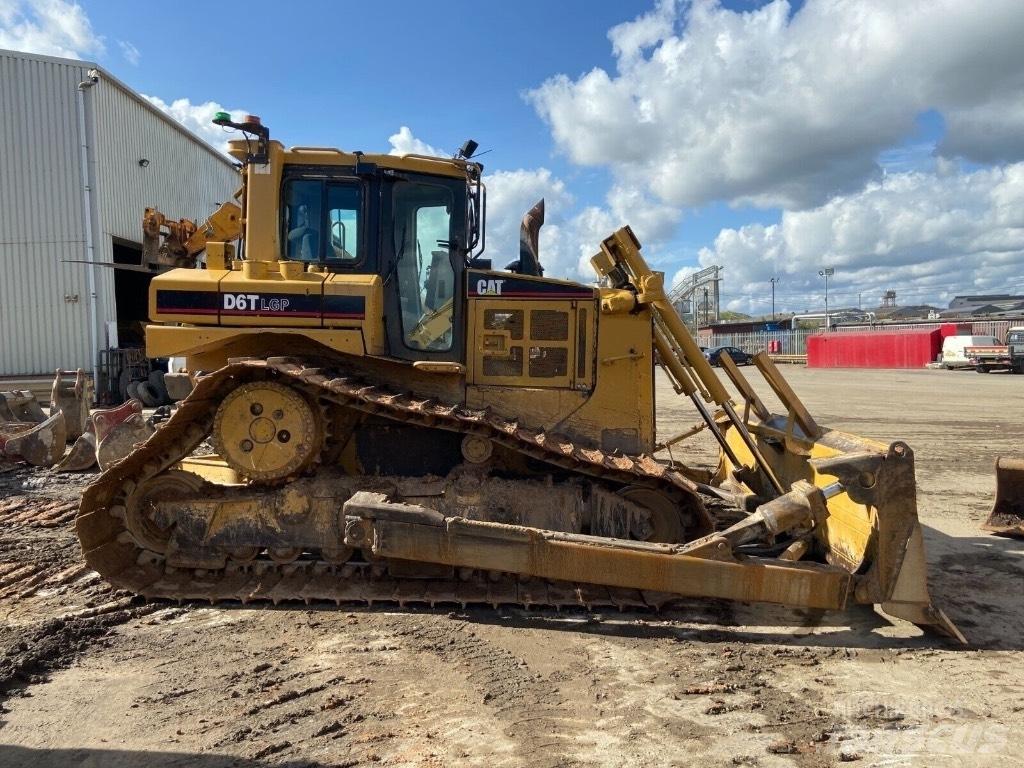 CAT D 6 T LGP 履帶推土機