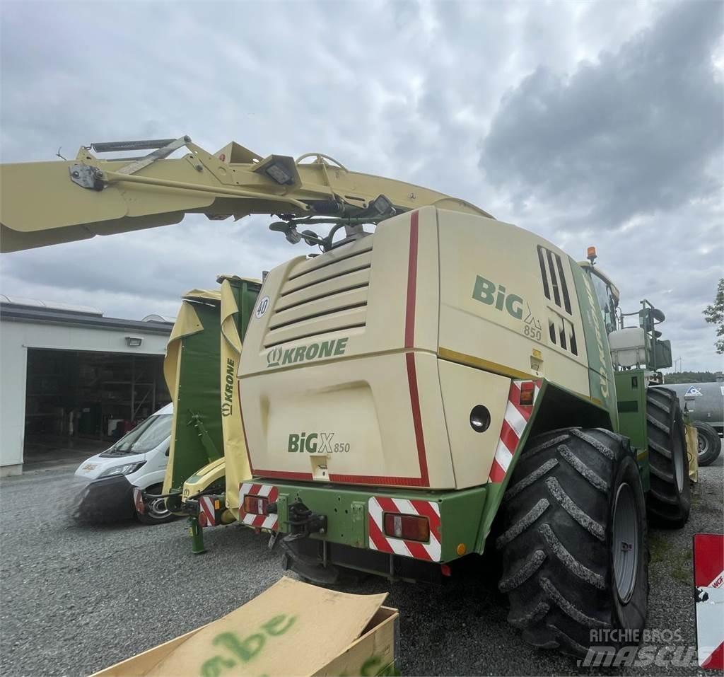 Krone BIG X850 自走式飼料採集機