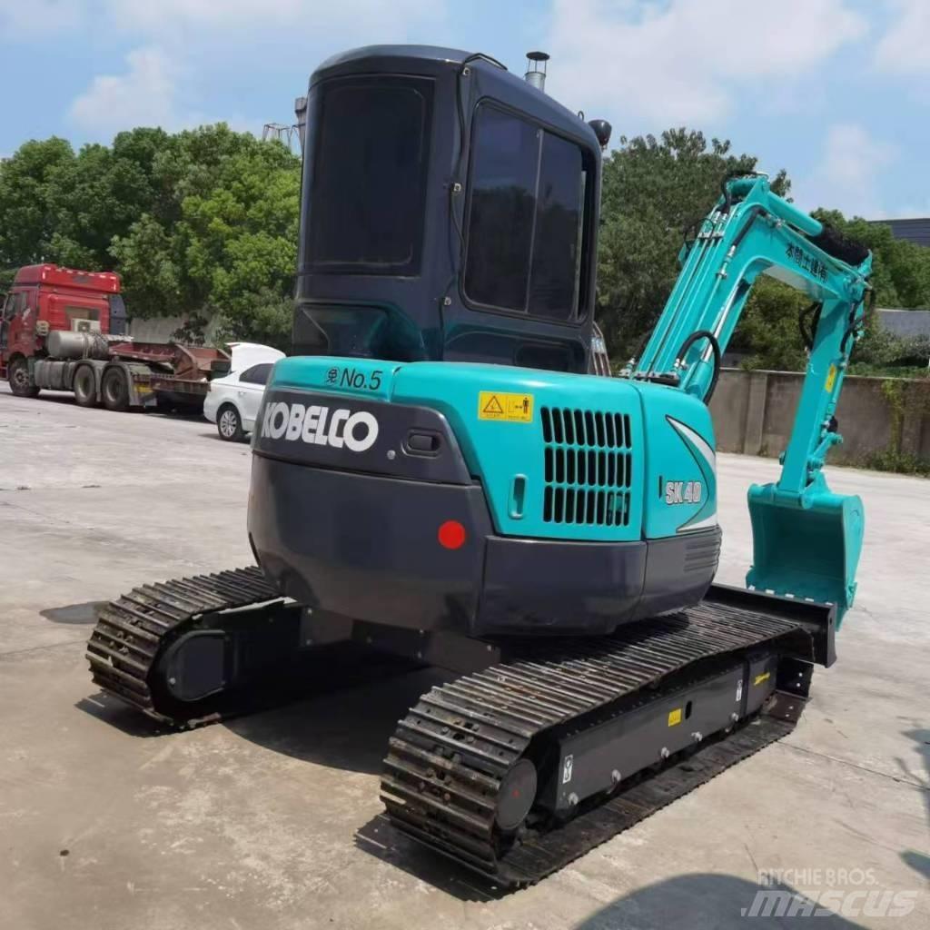 Kobelco SK 40 小型挖土機/掘鑿機<7t(小型挖掘機)